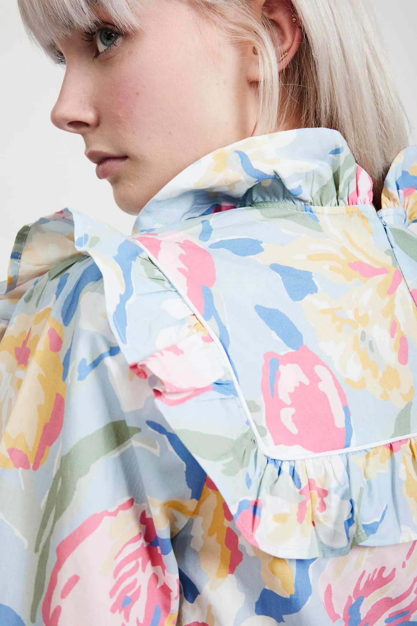 Laura Ashley x BATSHEVA Rhodri Blouse in Tulips